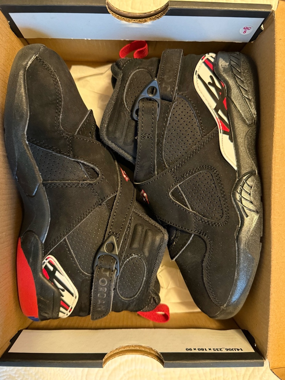 Jordan - Picture 1 of 4